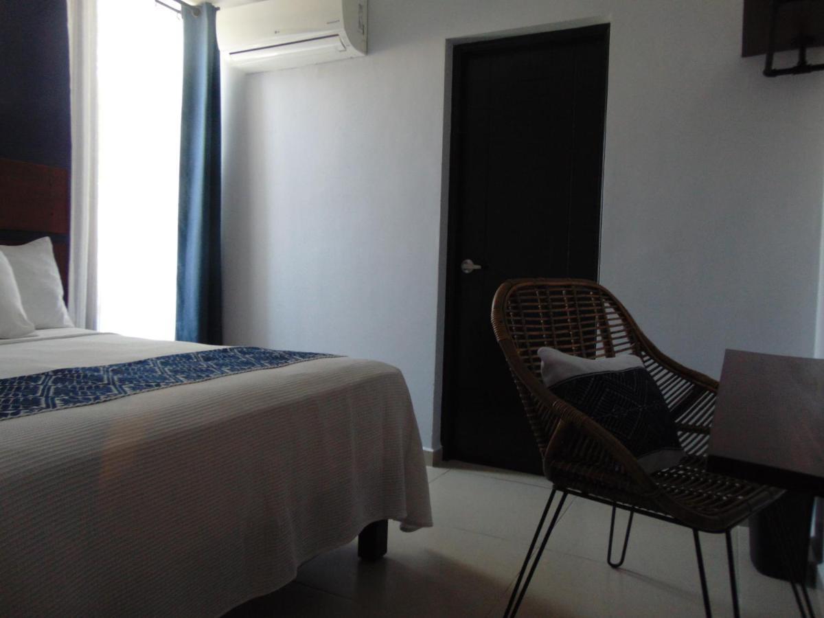 Hotel Puerta Del Sol Сиудад Мадеро Екстериор снимка